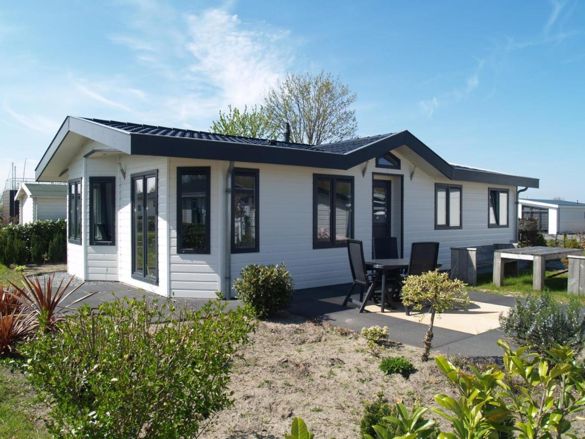 Europarcs De Biesbosch Hotell Willemsdorp Rum bild